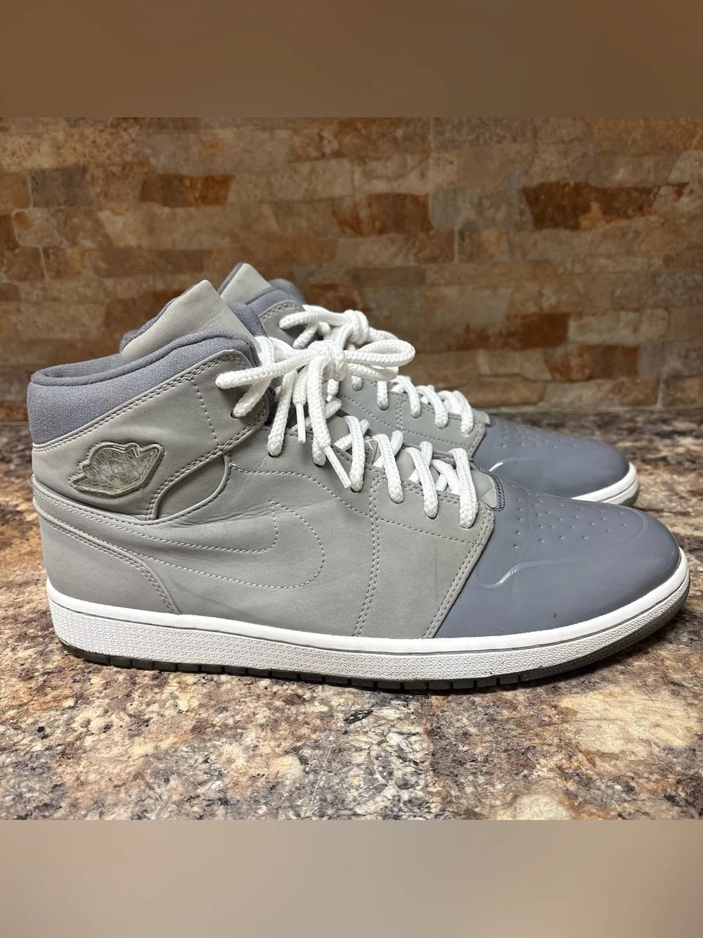 Nike Air Jordan 1 Retro High OG Cool Gray Size US 13